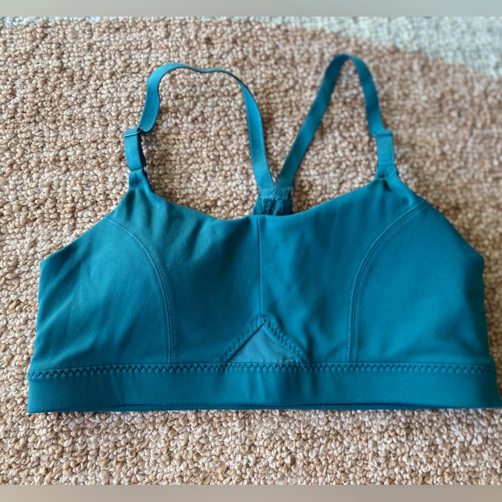Athleta Green/Teal Sportsbra Medium